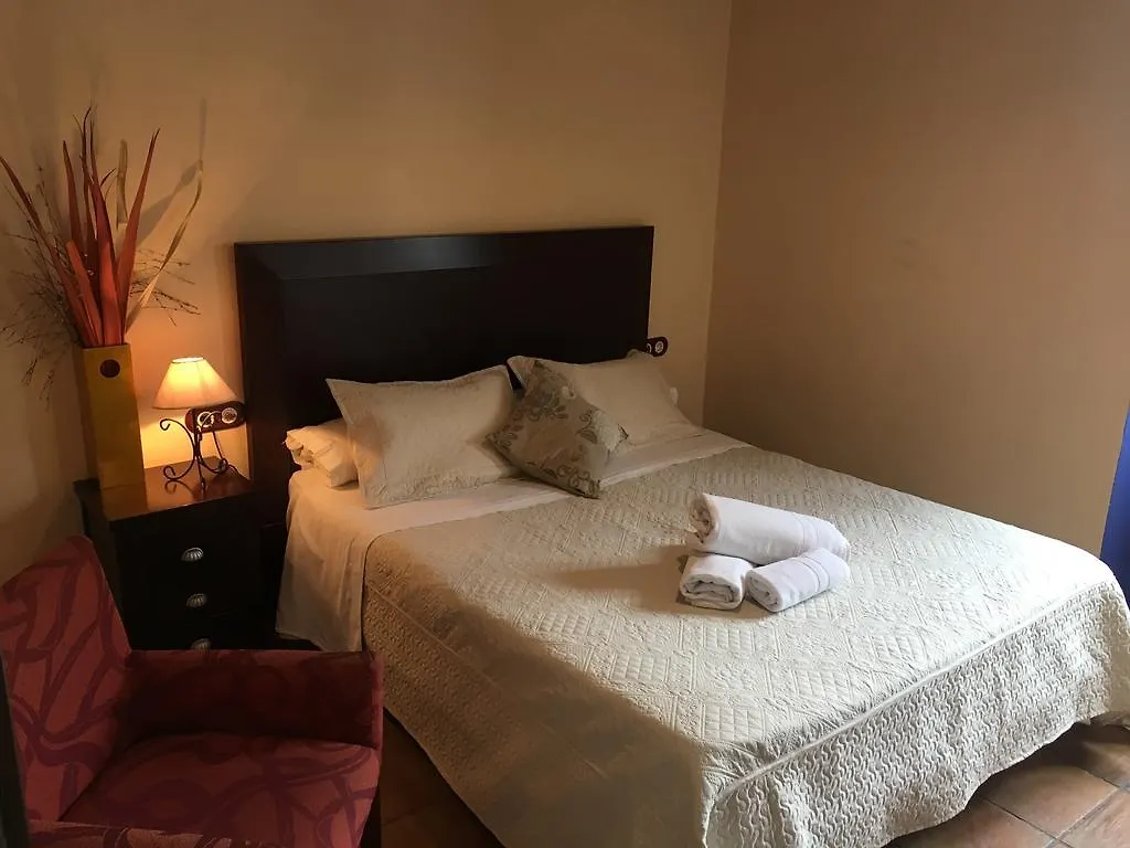 Apartamentos Victoria Bujalance